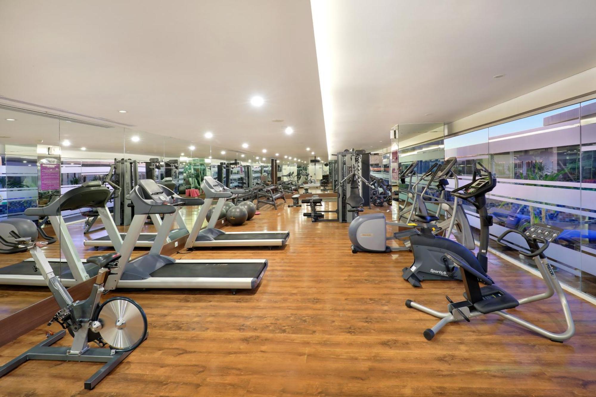 Aston Kupang Hotel & Convention Center Extérieur photo