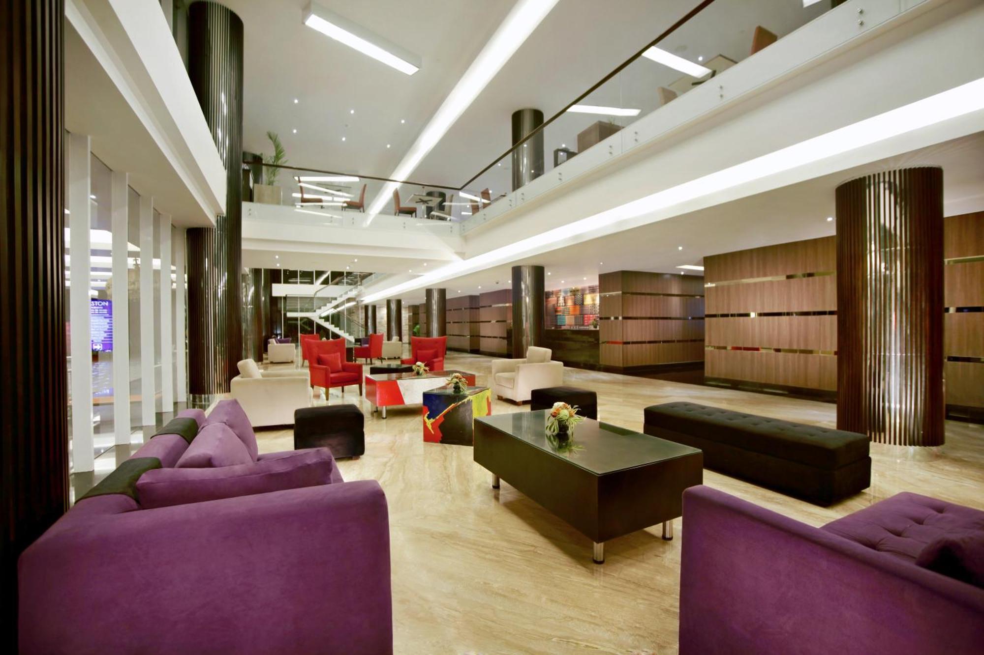 Aston Kupang Hotel & Convention Center Extérieur photo